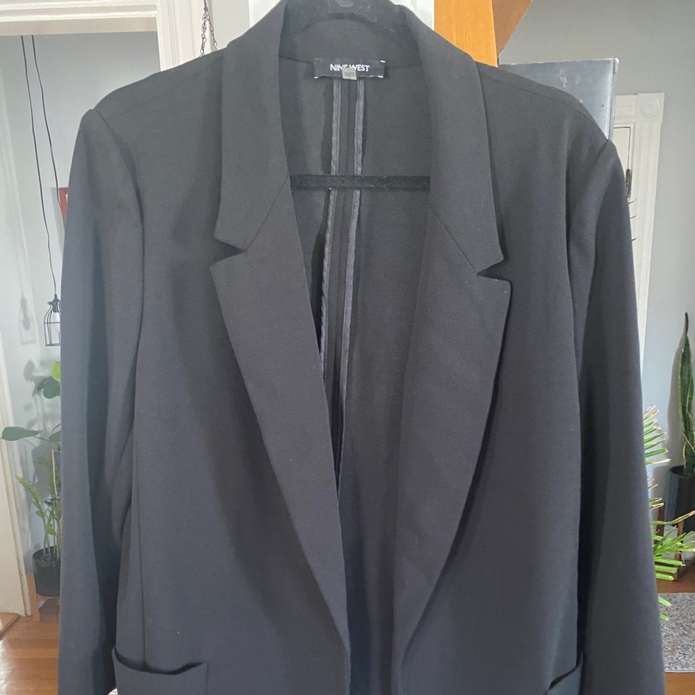 BLACK NINE WEST BLAZER